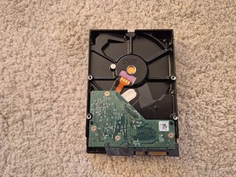 Predám 3,5" HDD disk WD Blue 1TB SATA 6Gb/s - 2