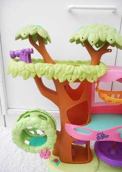 Littlest Pet Shop domček Pri troch stromoch - 2