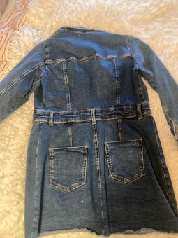 Zara riflove šaty - 2