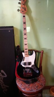 Basgitara Fender jazz bass - 2