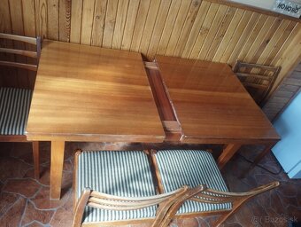 Stôl retro rozkladaci plus 4 stoličky - 2
