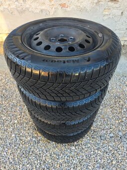 205/60 R16 zimné pneu s diskami 5x112 - 2