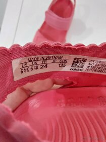 Sandálky adidas 24 - 2