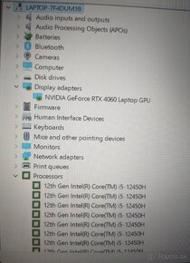 Lenovo loq čisto nový - 2