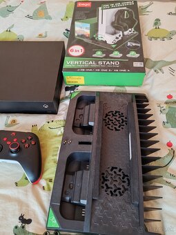 Xbox one X - 2
