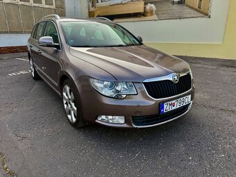 Predam Skoda SuperB 2.0tdi DSG - 2