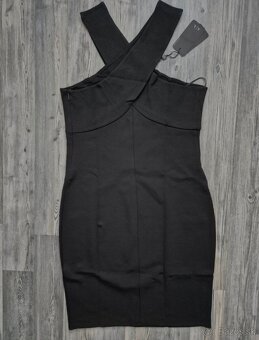 Original Armani Exchange Šaty -60% off - 2