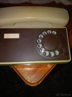 Retro telefon - 2