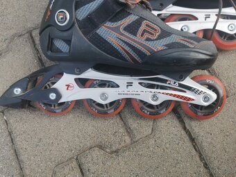 FILA kolieskové korčule 30€ - 2