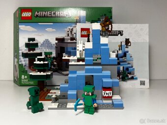 LEGO Minecraft 21243 Ľadové hory - 2