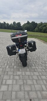 Triumph tiger 1050 - 2