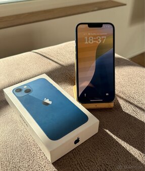 iPhone 13 blue - 2
