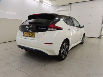 Nissan Leaf Tekna 08/2020, 40kw batéria, 91402km - 2