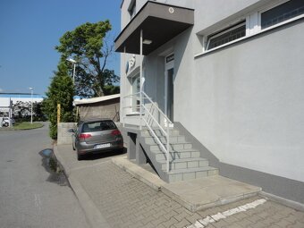 LUKRATÍVNE OBCHODNÉ PRIESTORY V TOP LOKALITE - 2