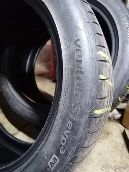 255/45 r20 - 2
