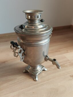 Starý ruský samovar - 2