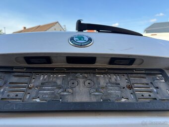 Predám 5-te kufrove dvere škoda fabia 2 combi - 2