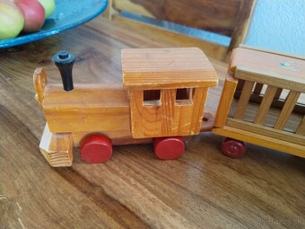 Vláček dřevěný zvěřinec - 2