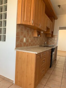 2 izbový byt v Štúrove na predaj - 2