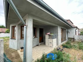 Na predaj rodinný dom v obci Dvory nad Žitavou - 2
