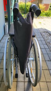 invalidny vozík 49cm odľahčený puklice - 2