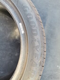 215 45 r16 90v - 2