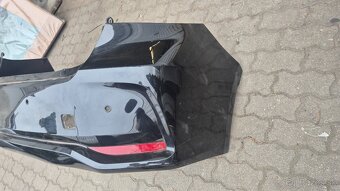 Toyota corolla zadny naraznik - 2