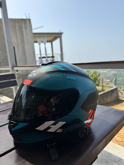 Prilba HJC sport Edition velkosť M + SENA headset - 2