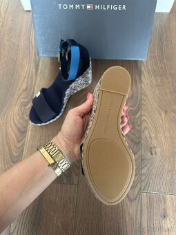 Sandále Tommy Hilfiger - 2