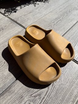 Yeezy Slide Ochre - 2