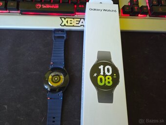 Samsung watch 5 44 lte čierne s dokupeným modrým remienkom č - 2