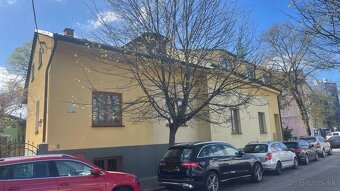 NA PRENÁJOM exkluzívna nehnuteľnosť v centre mesta Piešťan - 2