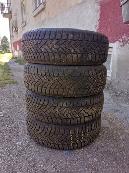 ZIMNÉ PNEUMATIKY 195/65 R15 NEXEN - 2