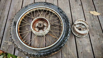 Predne koleso 18 - CZ - JAWA - 2