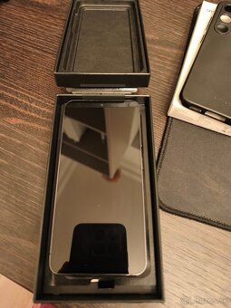 Predám Samsung S23 256gb verzia - 2