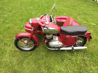 Jawa 350 se sajdou Velorex 560 - 2