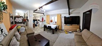 Predaj príjemný zrekonštruovaný 4 izbový vidiecky dom v Rajk - 2