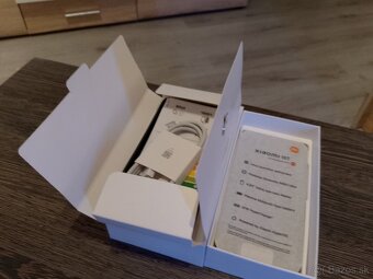 Nový Xiaomi 15T 12GB/256GB, černý - 2