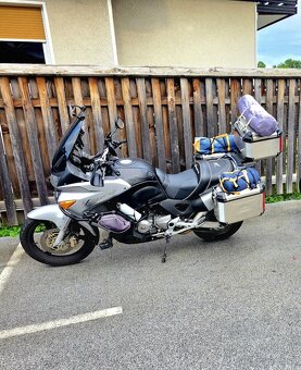 Predam hondu varadero xl 1000 r.v.2007 - 2