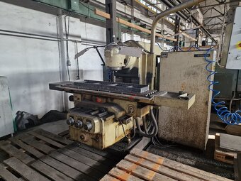 Freza konzolova / univerzálna kovoobrábacia - 2