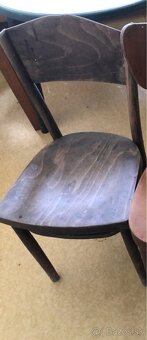 staré stoličky - 2