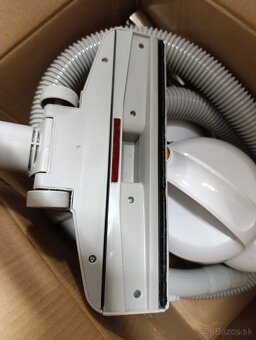 Vysávač Hyundai - 2