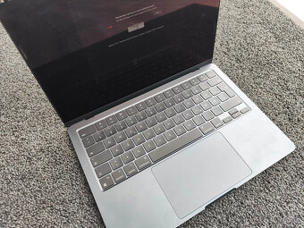 MacBook Air 13" M3 2024 - 2