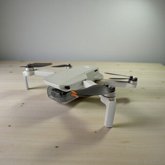Predám DJI Mini 2 Fly More Combo - 2