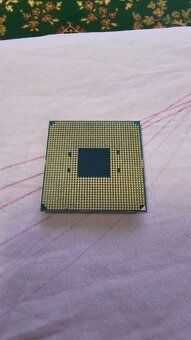 AMD RYZEN 3 1200 - 2