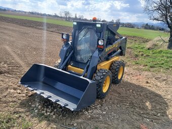 PREDAM SMYKOVY NAKLADAC NEW HOLAND LS170 - 2