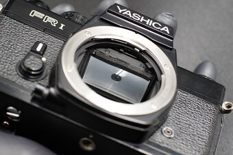 Yashica FR1 + Tokina EL 28mm f2.8 - 2