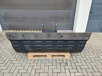 Hydraulická svahovacia lyžica 200cm na bager 20T a 25T - 2