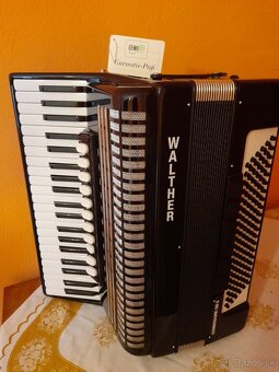 Akordeón Walther Commodore 120S - 2