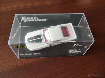 Ford Mustang Fastback 1:43 - 2